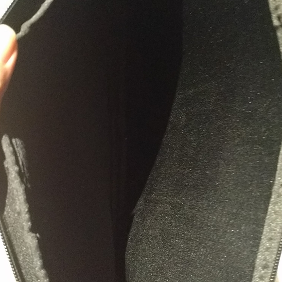 🌺🌸 Silver Computer cover 🍀🍀🍀 - Picture 6 of 8